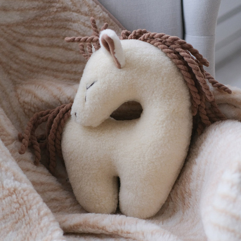 Сувенир Лошадка Танечка молочный /2