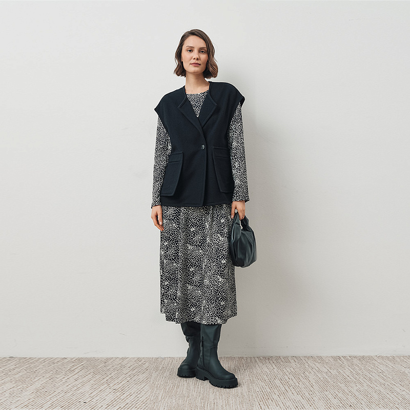 Платье О24.Ш50.229 черный пепел