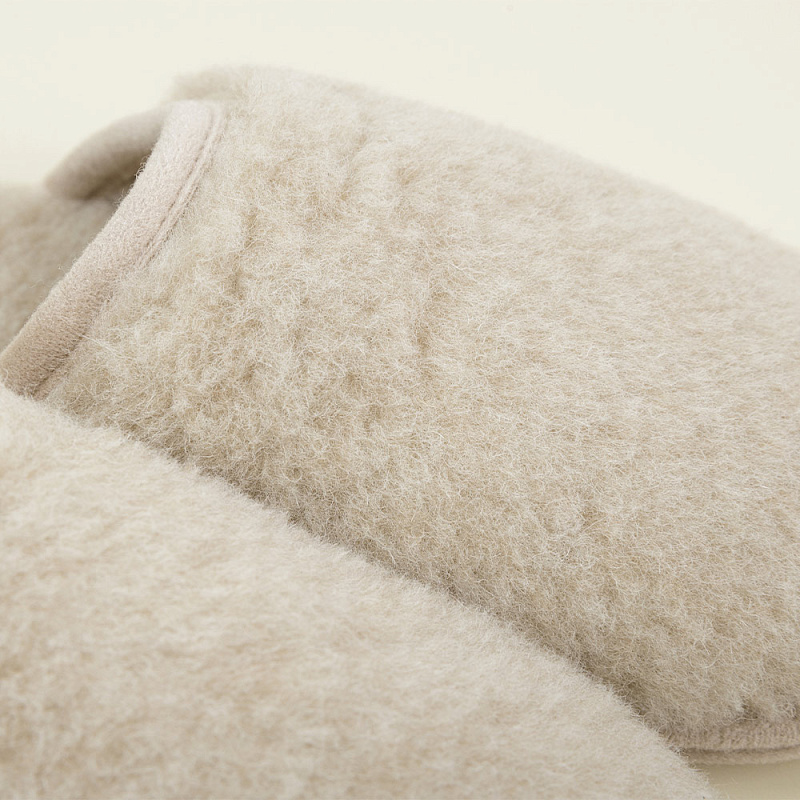 Домашние тапочки верблюд серебристый