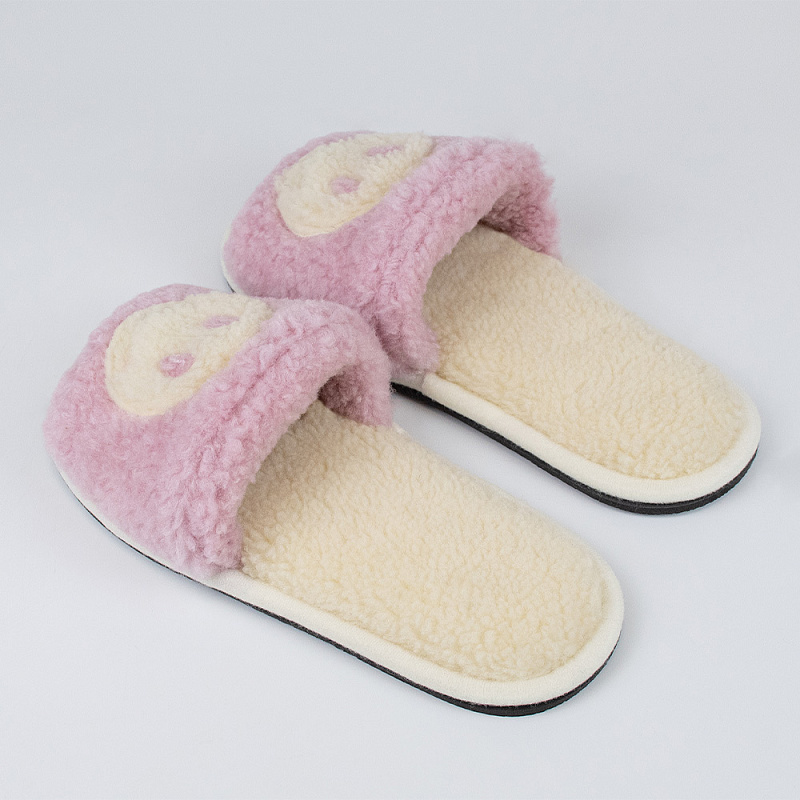 Домашние тапочки Смайлик розовый