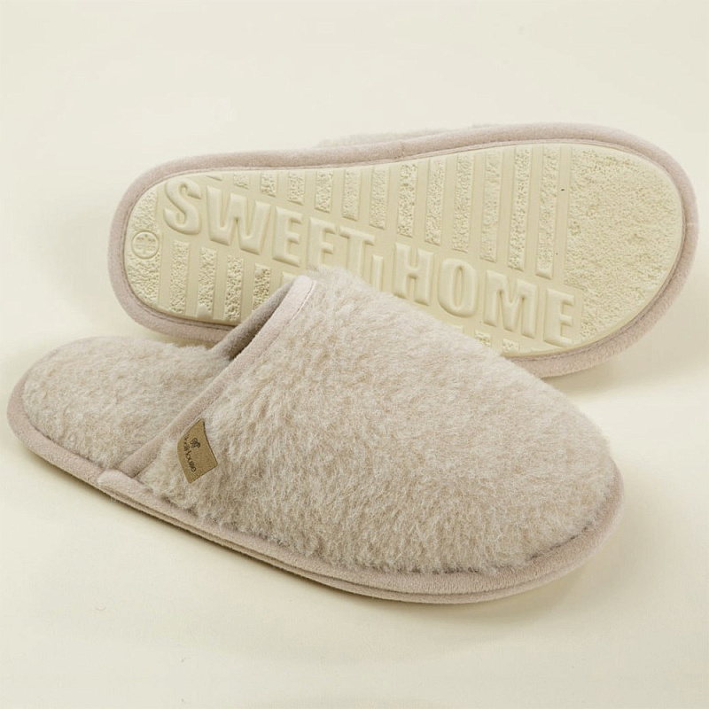 Домашние тапочки верблюд серебристый