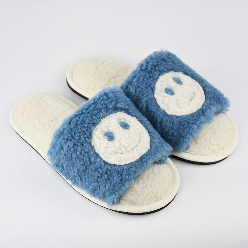 Домашние тапочки Смайлик голубой