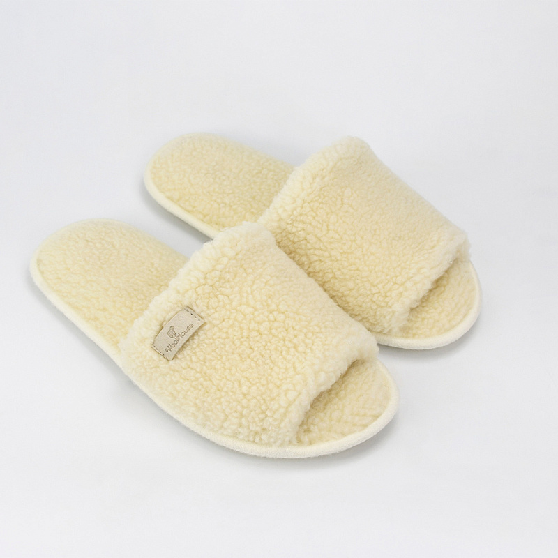 Домашние тапочки Монблан молочный