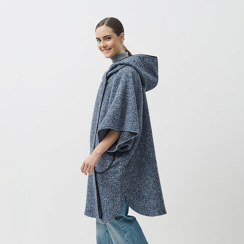 Пончо Джустина