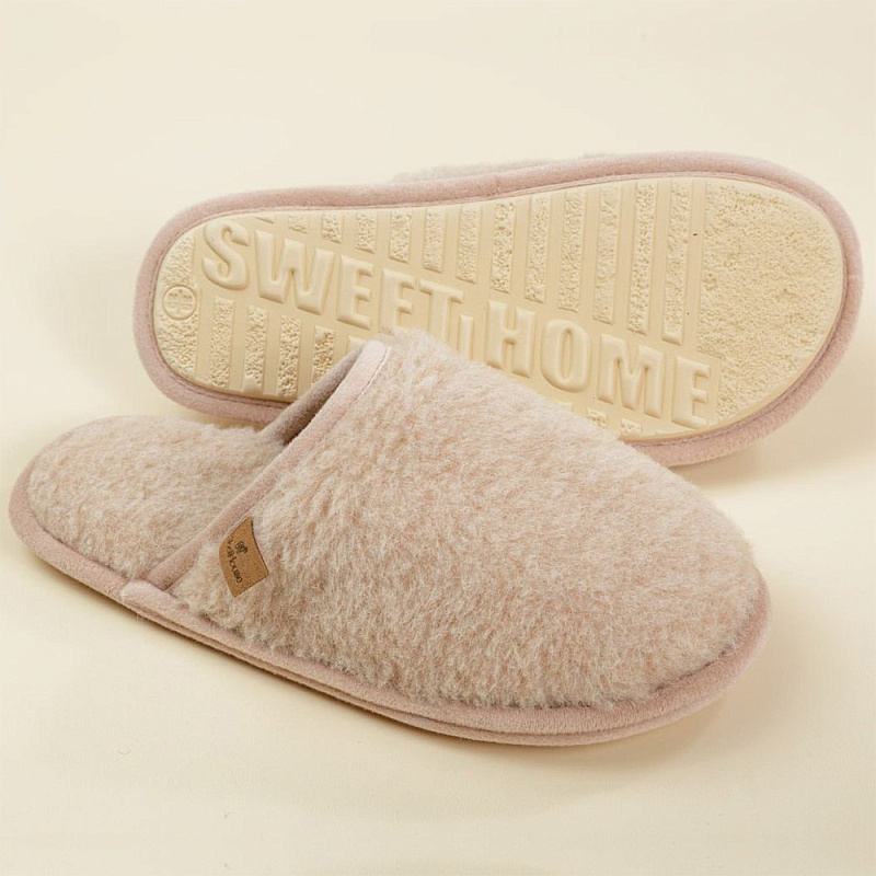 Домашние тапочки верблюд серебристый