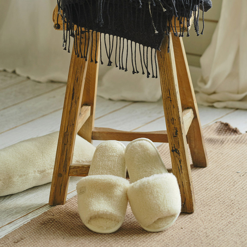 Домашние тапочки Монблан молочный