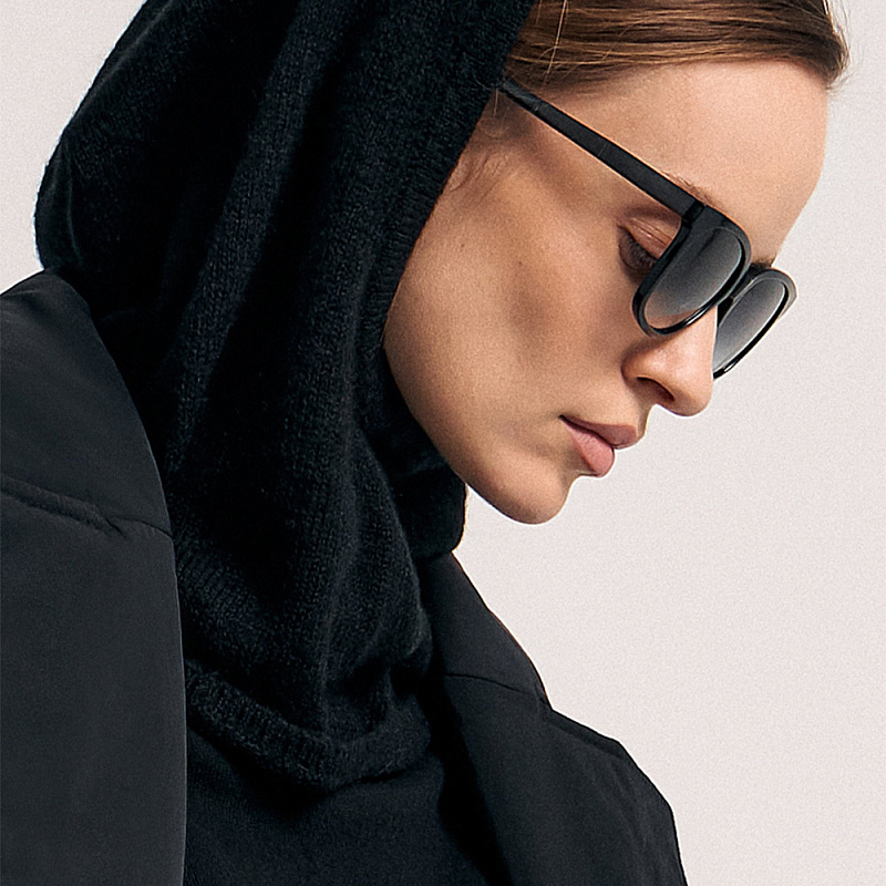 Шапка капор О25.ТИ09.013 бесконечный чёрный