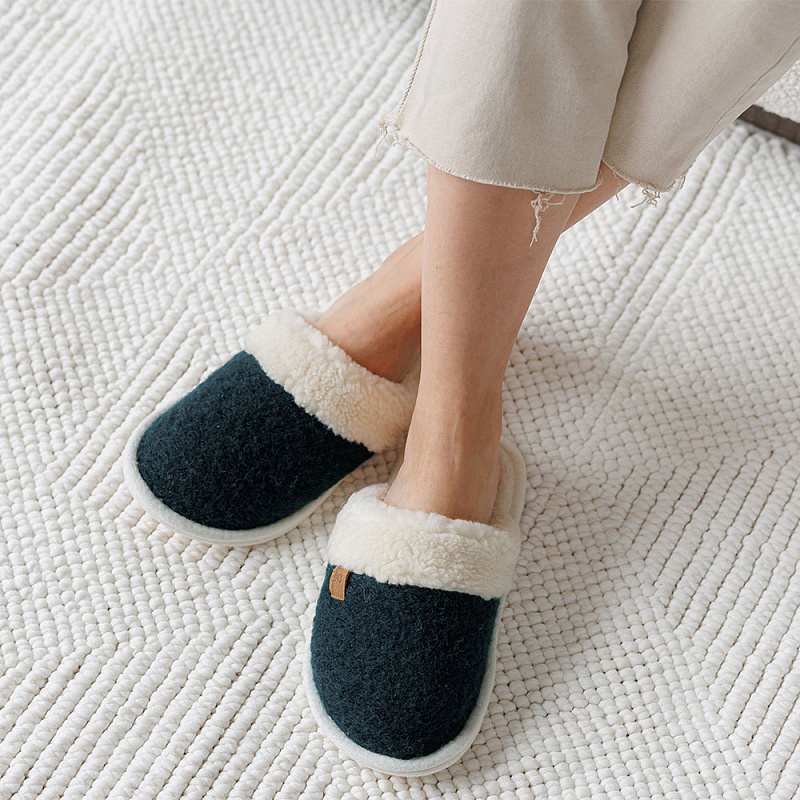 Домашние тапочки Хвоя зелёный