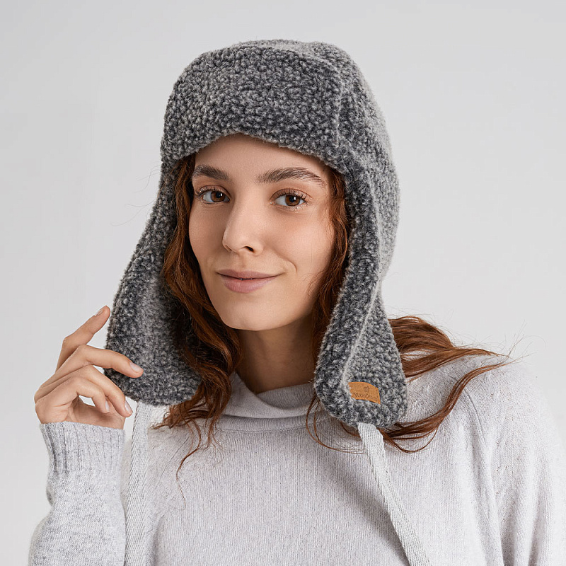 Шапка Жаклин черный меланж