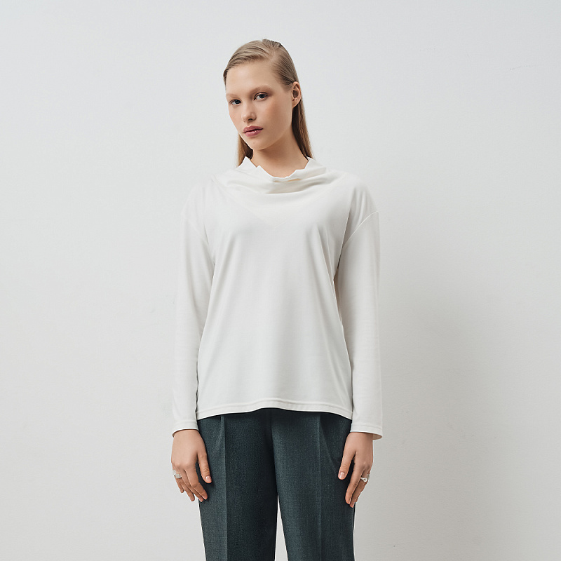 Блуза О24.Ш44.401/1 белый пион