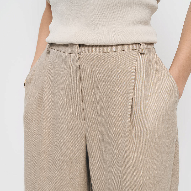 Брюки В25.Ш20.223 миндальное масло