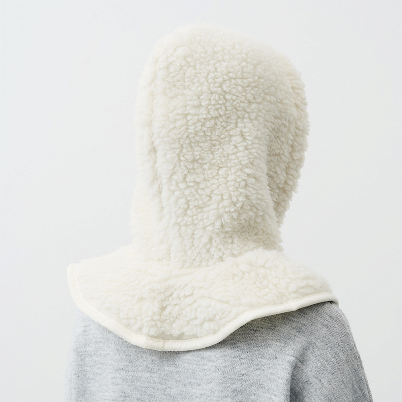 Шапка капор меховой белый