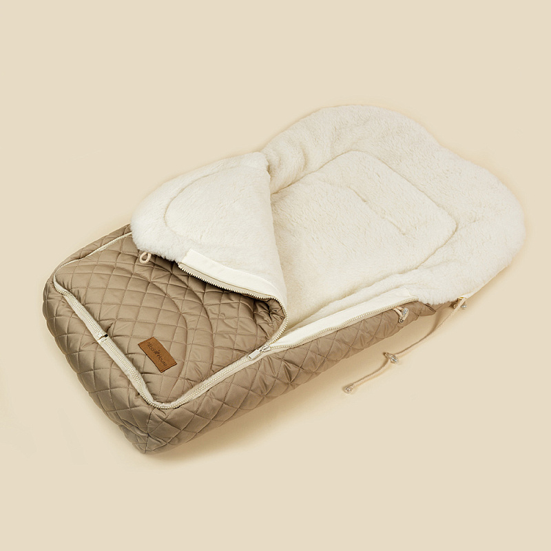 Конверт меховой бежевый