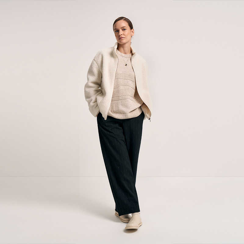 Пуловер О25.Т80.252 лунный кратер