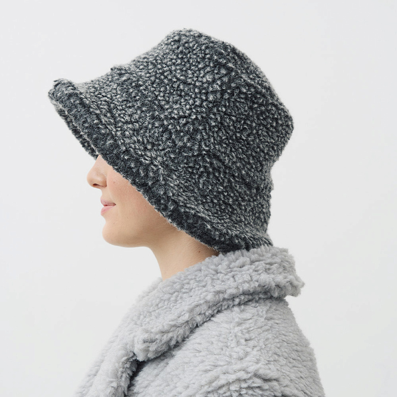 Шапка Одри черный меланж