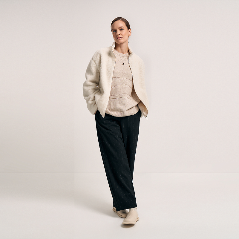 Пуловер О25.Т80.252 лунный кратер