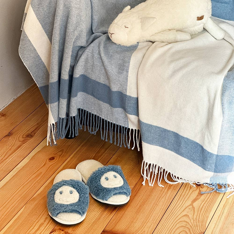 Домашние тапочки Смайлик голубой