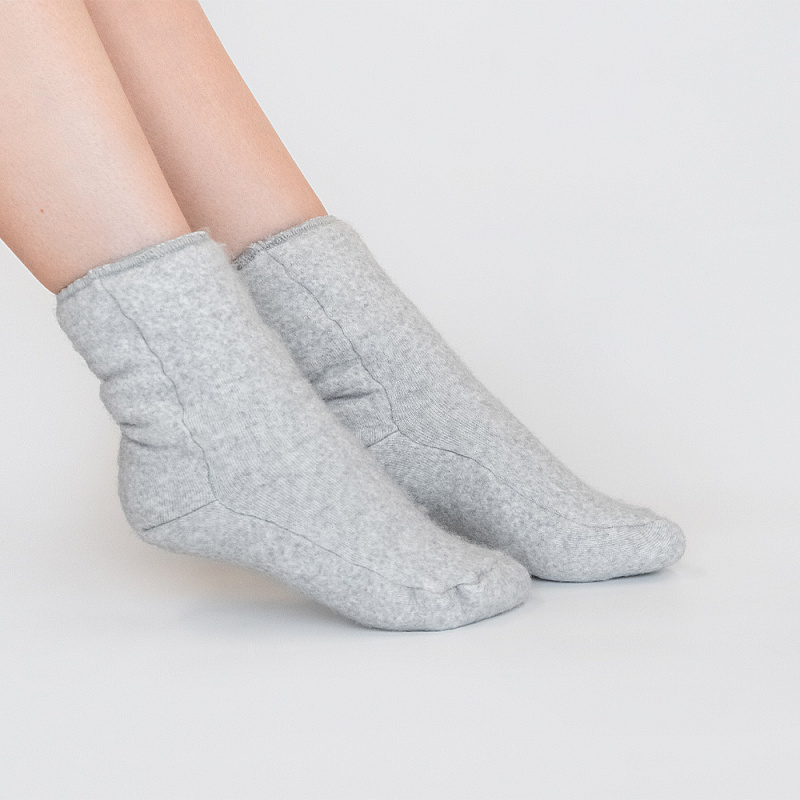 Носки меховые стрейч серый